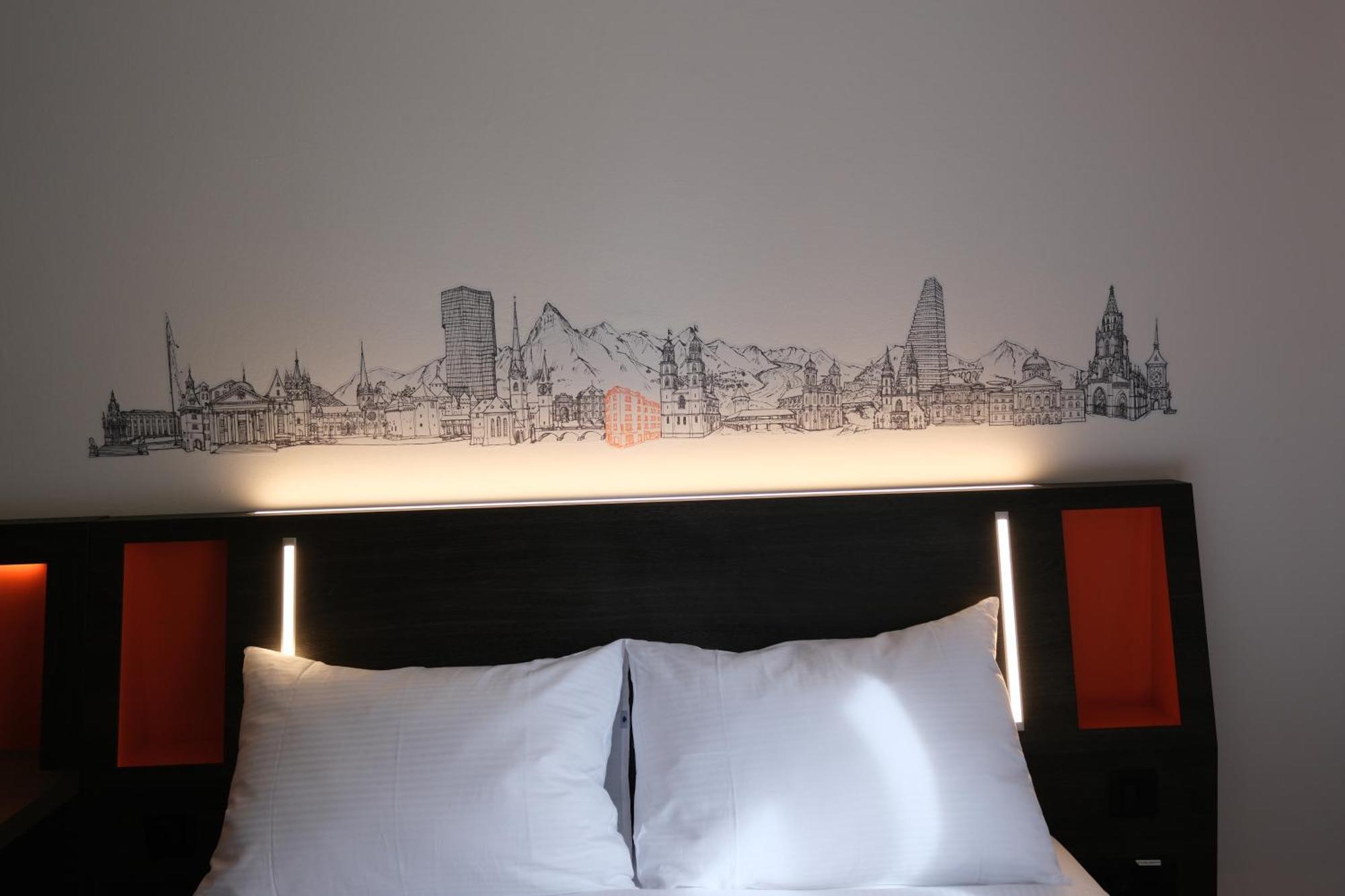 Easyhotel Zuerich Main Station Ngoại thất bức ảnh