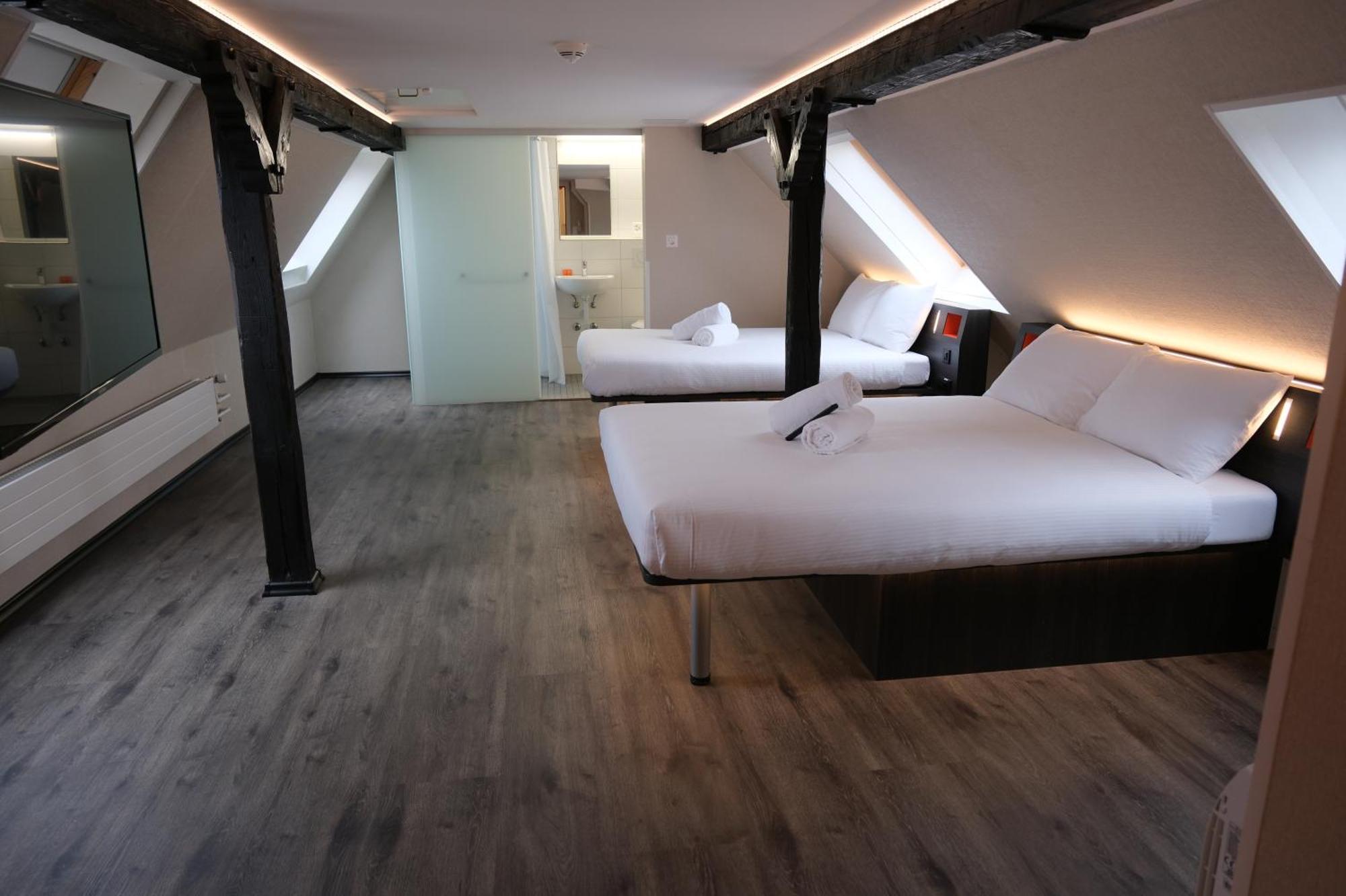 Easyhotel Zuerich Main Station Phòng bức ảnh